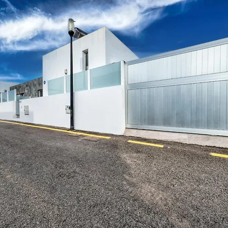 Cassia-private Pool Aircon, Sat Tv By Lanzarote Будинок відпочинку *