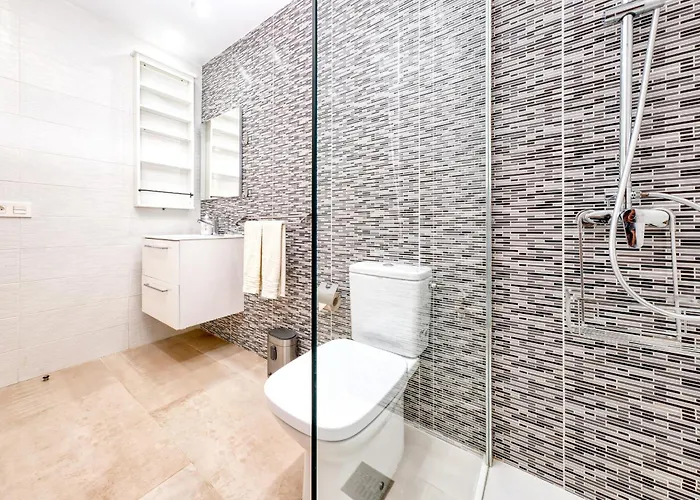 Cassia - Private Pool, Foosball, Bbq, Air-con&sat Tv By Lanzarote Playa Blanca (Lanzarote)